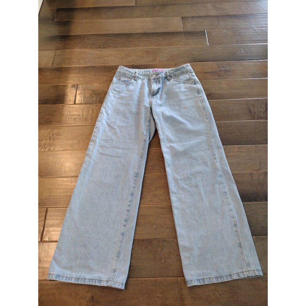 EDIKTED Women's Low Rise light wash Wide Leg denim jeans - M Medium
